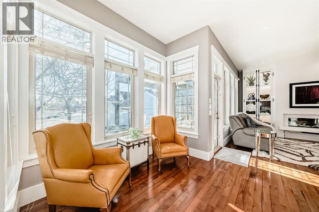 22 Angle Street SW, Calgary, Alberta  T3E 0V6 - Photo 10 - A2302006