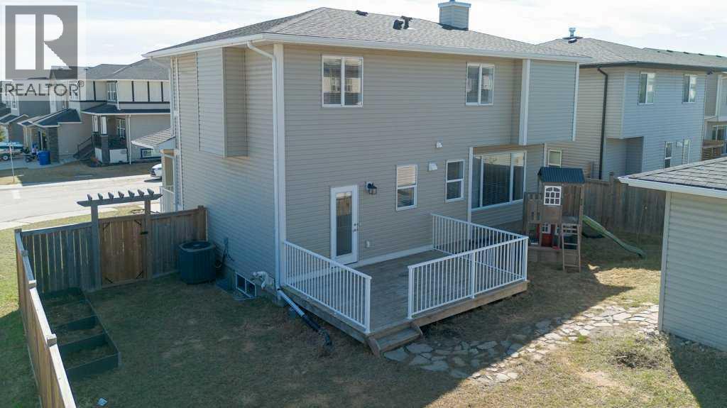 201 Rainbow Falls Glen, Chestermere, Alberta  T1X 0S6 - Photo 41 - A2302864