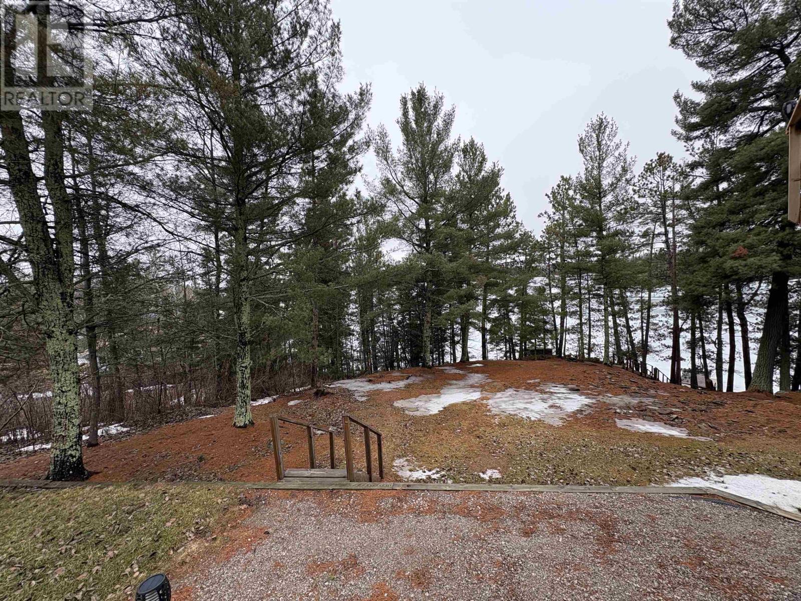 283 Japada Trl, Bears Pass, Ontario  P9A 0A1 - Photo 10 - TB2600707