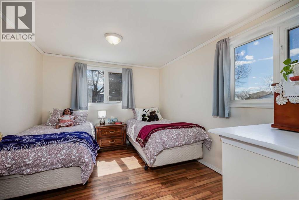 240 Big Hill Circle SE, Airdrie, Alberta  T4A 1P8 - Photo 15 - A2304272