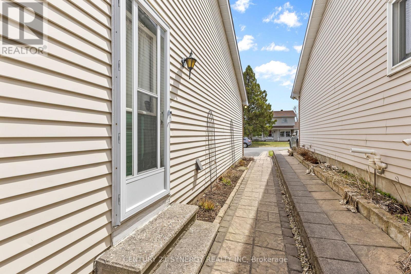 40 Brockington Crescent, Ottawa, Ontario  K2G 4K2 - Photo 49 - X13041158