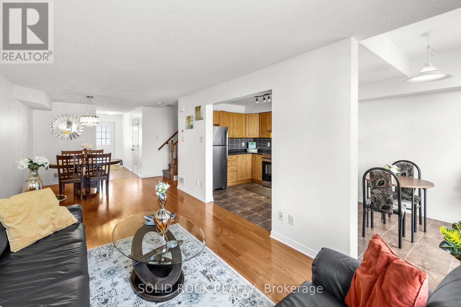 438 Haresfield Circuit, Ottawa, Ontario  K4M 0B6 - Photo 7 - X13041162