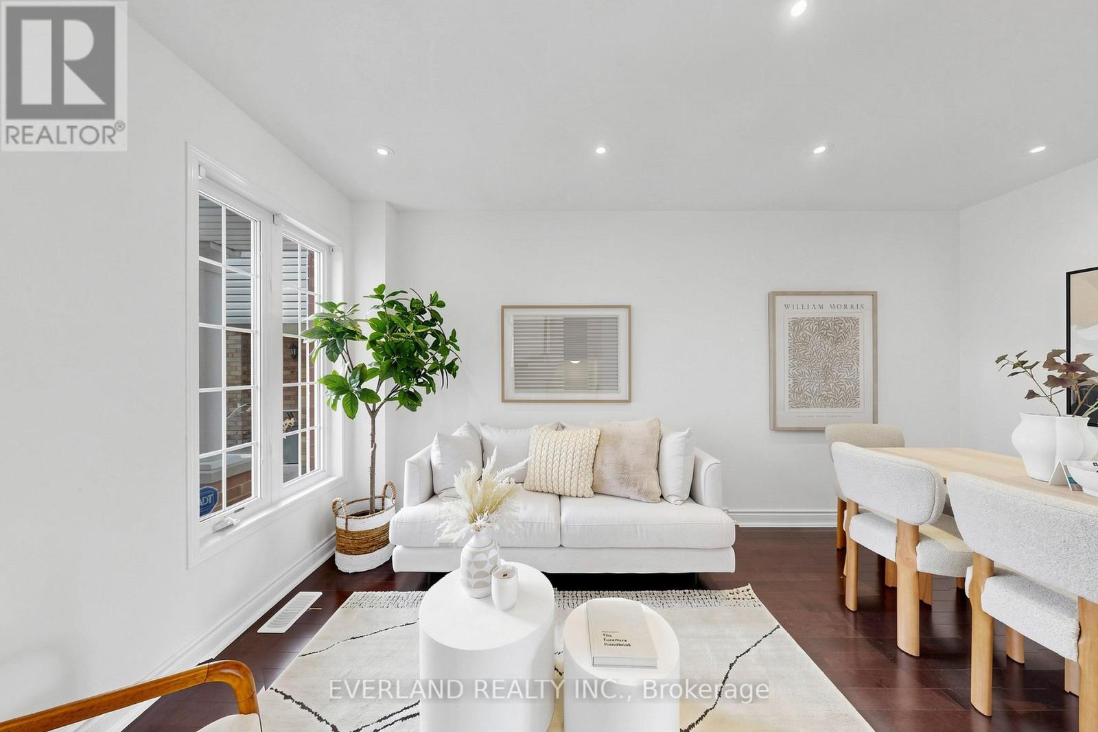 50 Shenandoah Drive, Whitby, Ontario  L1P 1T3 - Photo 3 - E13037904