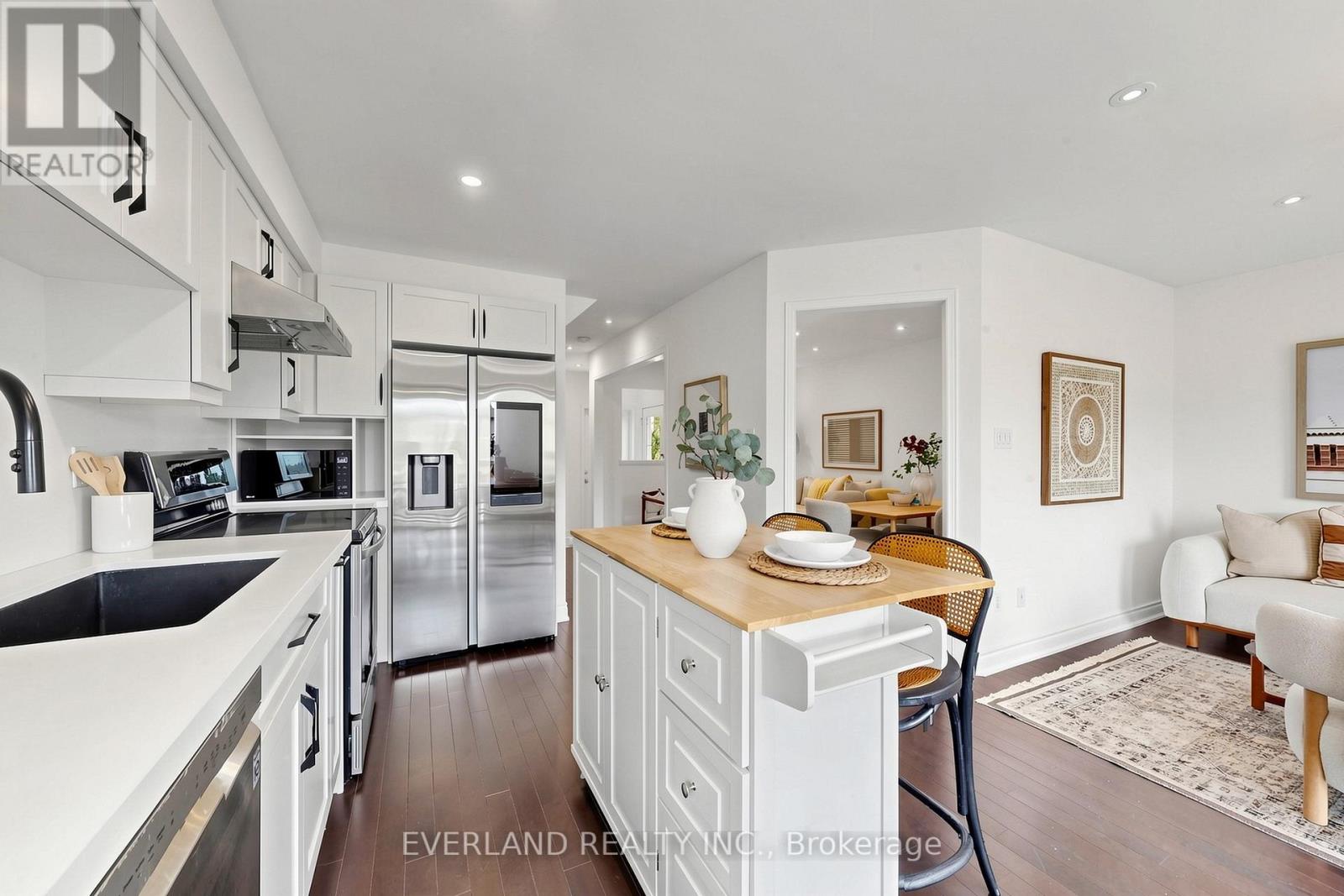 50 Shenandoah Drive, Whitby, Ontario  L1P 1T3 - Photo 14 - E13037904