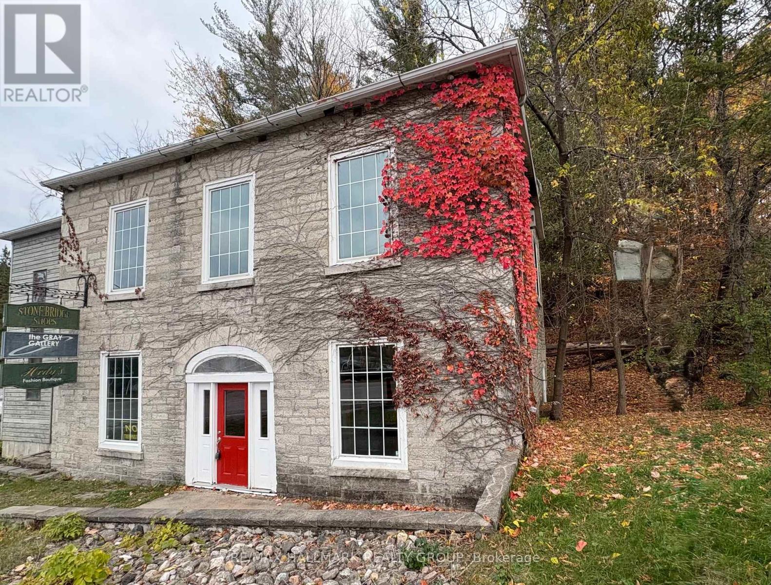 4883 Kinburn Side Road, Mississippi Mills, Ontario  K0A 2X0 - Photo 2 - X12730594