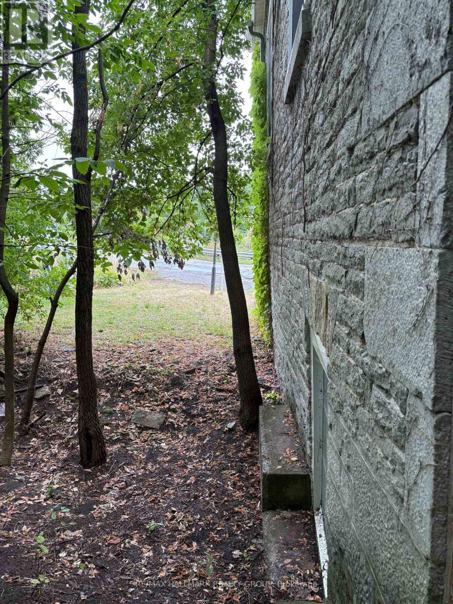 4883 Kinburn Side Road, Mississippi Mills, Ontario  K0A 2X0 - Photo 5 - X12730594