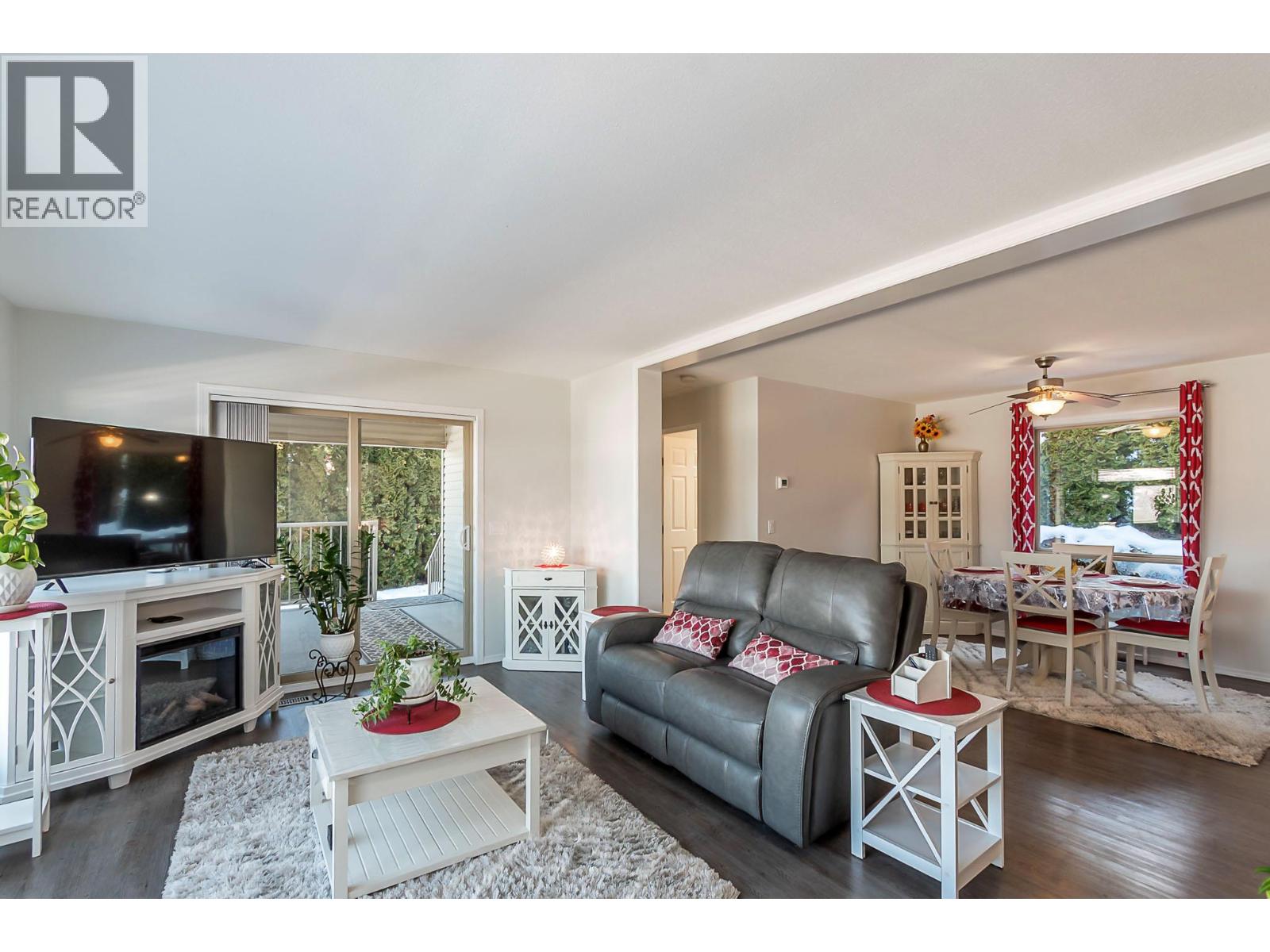 1510 Trans Canada Highway Unit# 42, Sorrento, British Columbia  V0E 2W2 - Photo 8 - 10384302