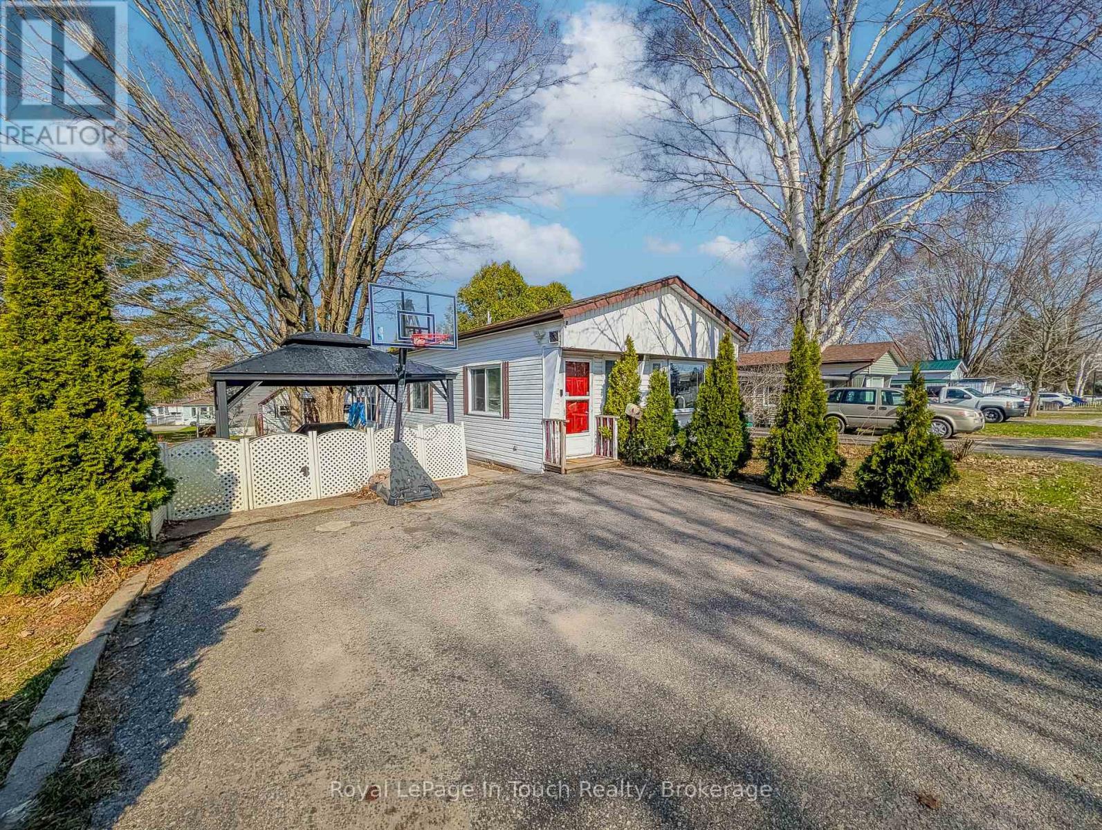 30 Berts Road, Midland, Ontario  L4R 5B5 - Photo 3 - S13041068