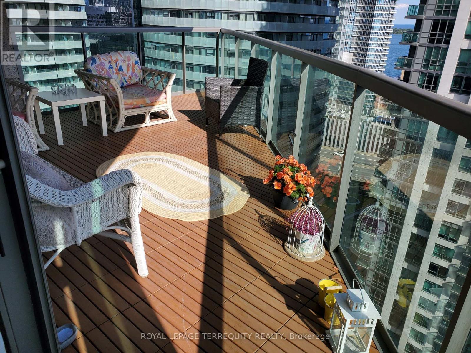 2311 - 30 Grand Trunk Crescent, Toronto, Ontario  M5J 3A4 - Photo 19 - C13038890