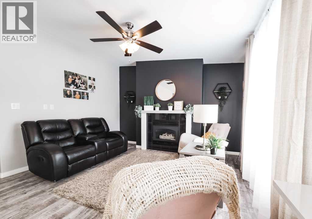 10705 101 Avenue, La Crete, Alberta  T0H 2H0 - Photo 6 - A2302010