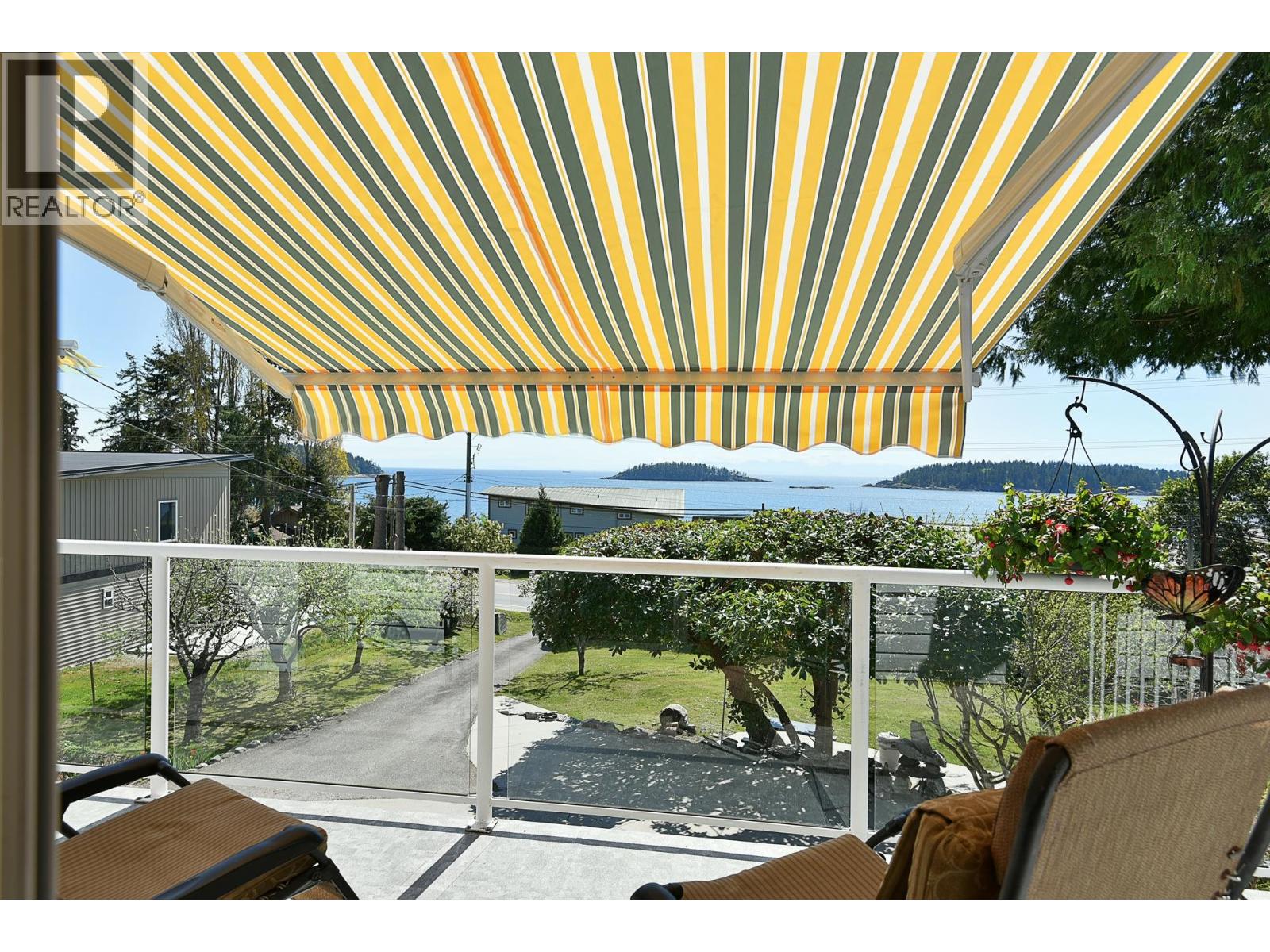 6502 Sunshine Coast Highway, Sechelt, British Columbia  V7Z 0M9 - Photo 12 - R3115485