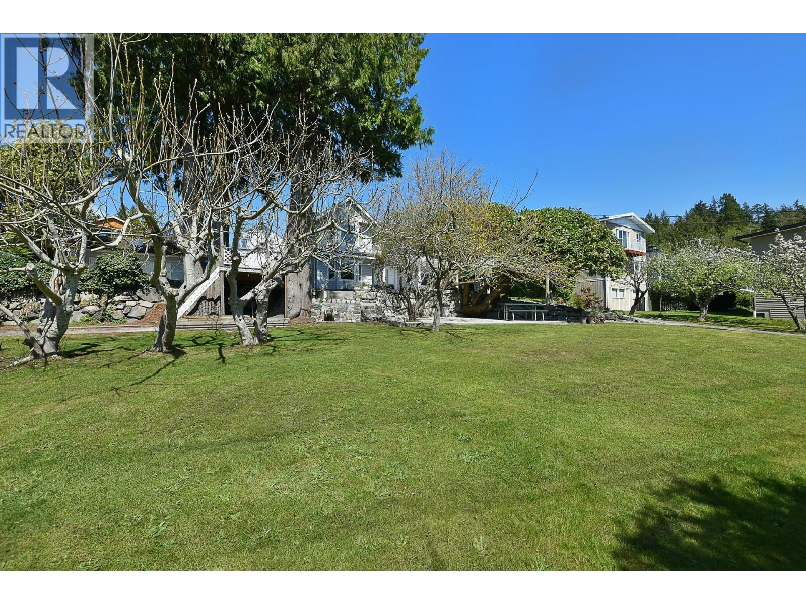 6502 Sunshine Coast Highway, Sechelt, British Columbia  V7Z 0M9 - Photo 34 - R3115485