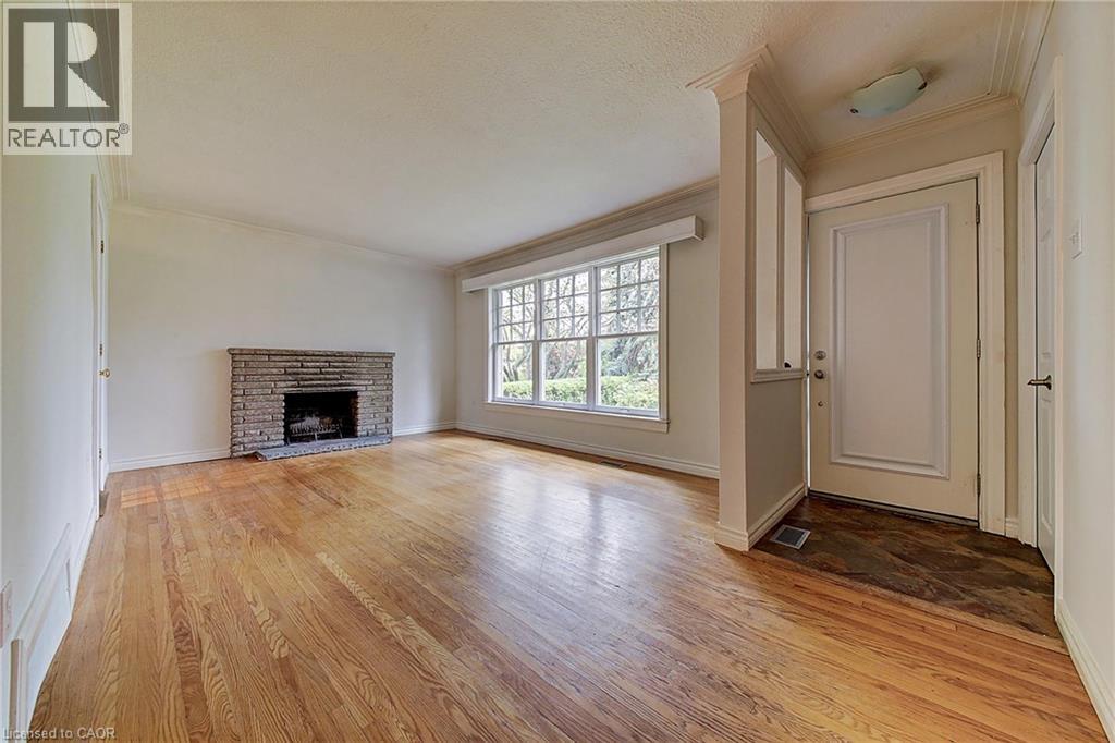 463 Avon Crescent, Oakville, Ontario  L6J 2T2 - Photo 3 - 40823881