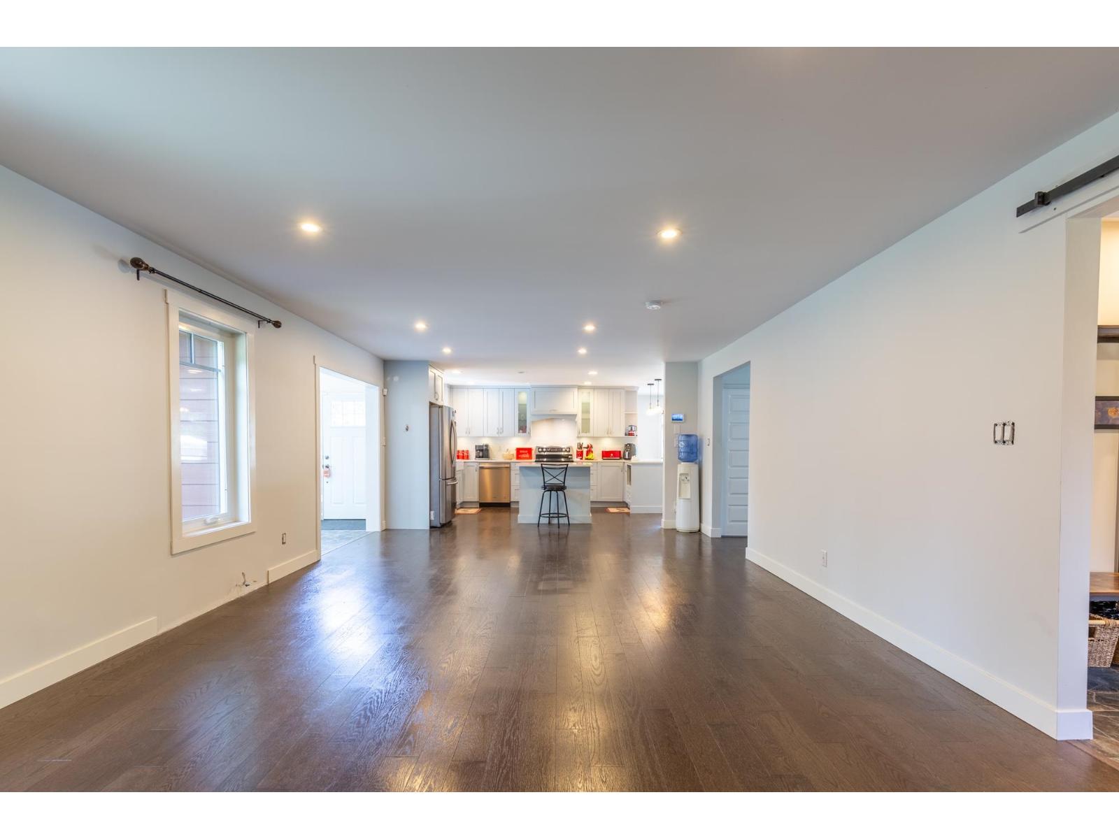 9328 Larkspur Avenue, Mission, British Columbia  V2V 7C9 - Photo 17 - R3115300