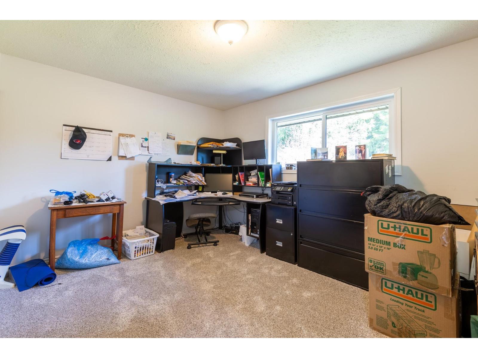 9328 Larkspur Avenue, Mission, British Columbia  V2V 7C9 - Photo 33 - R3115300