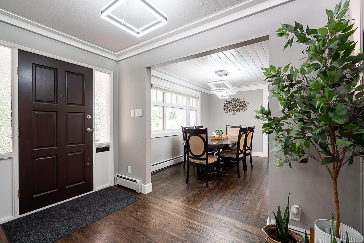 13721 Marine Drive, White Rock, British Columbia  V4B 1A3 - Photo 8 - R3113419