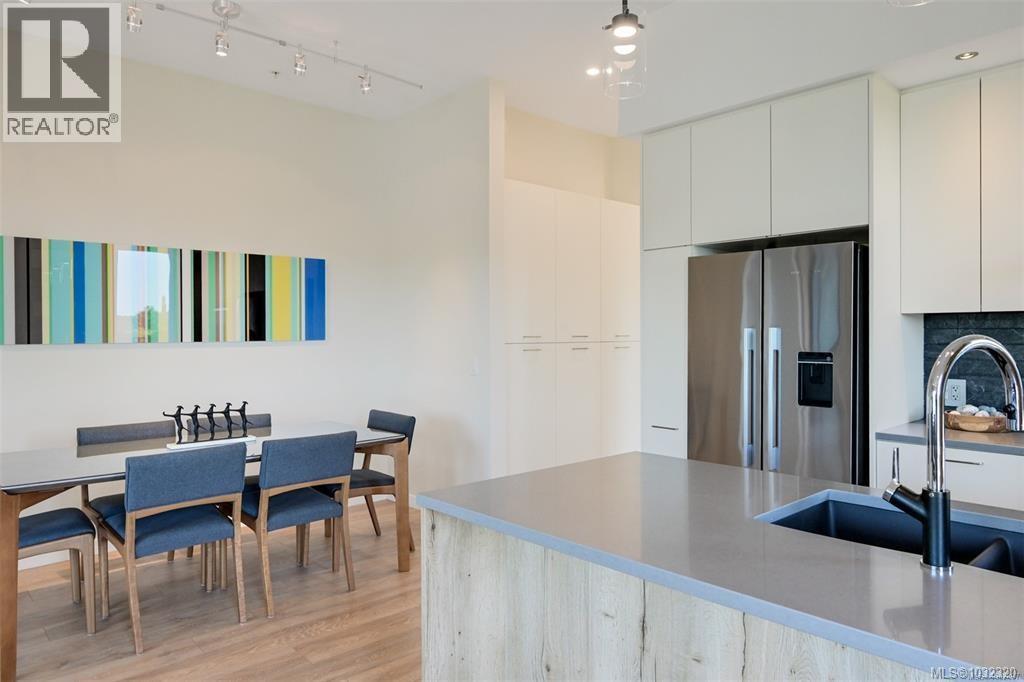 409 1588 North Dairy Rd, Saanich, British Columbia  V8T 3V4 - Photo 14 - 1032320