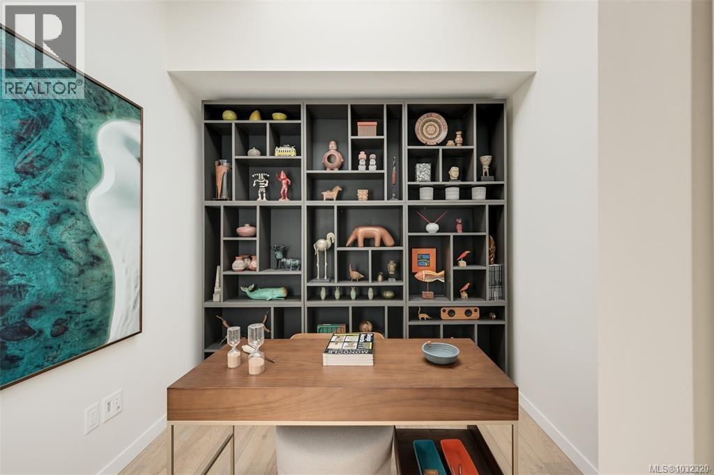 409 1588 North Dairy Rd, Saanich, British Columbia  V8T 3V4 - Photo 32 - 1032320