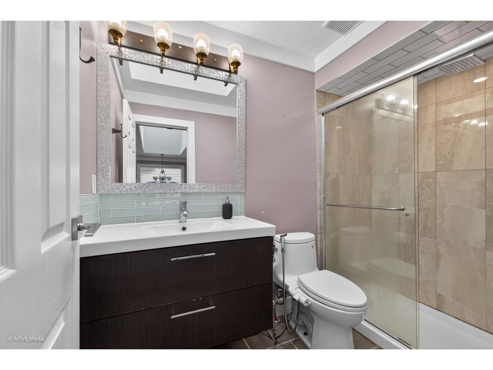 13812 65a Avenue, Surrey, British Columbia  V3W 9R8 - Photo 17 - R3115242