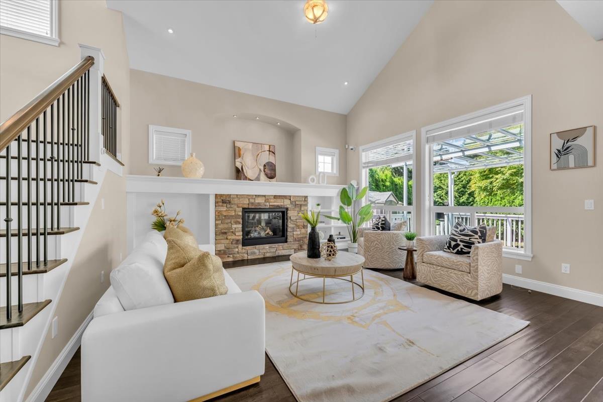 16261 25 Avenue, Surrey, British Columbia  V3Z 6S1 - Photo 2 - R3115197