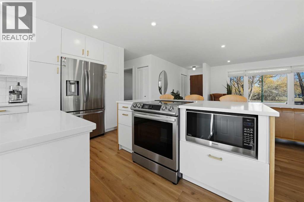 12 Stirling Close, Red Deer, Alberta  T4N 0A8 - Photo 16 - A2304214