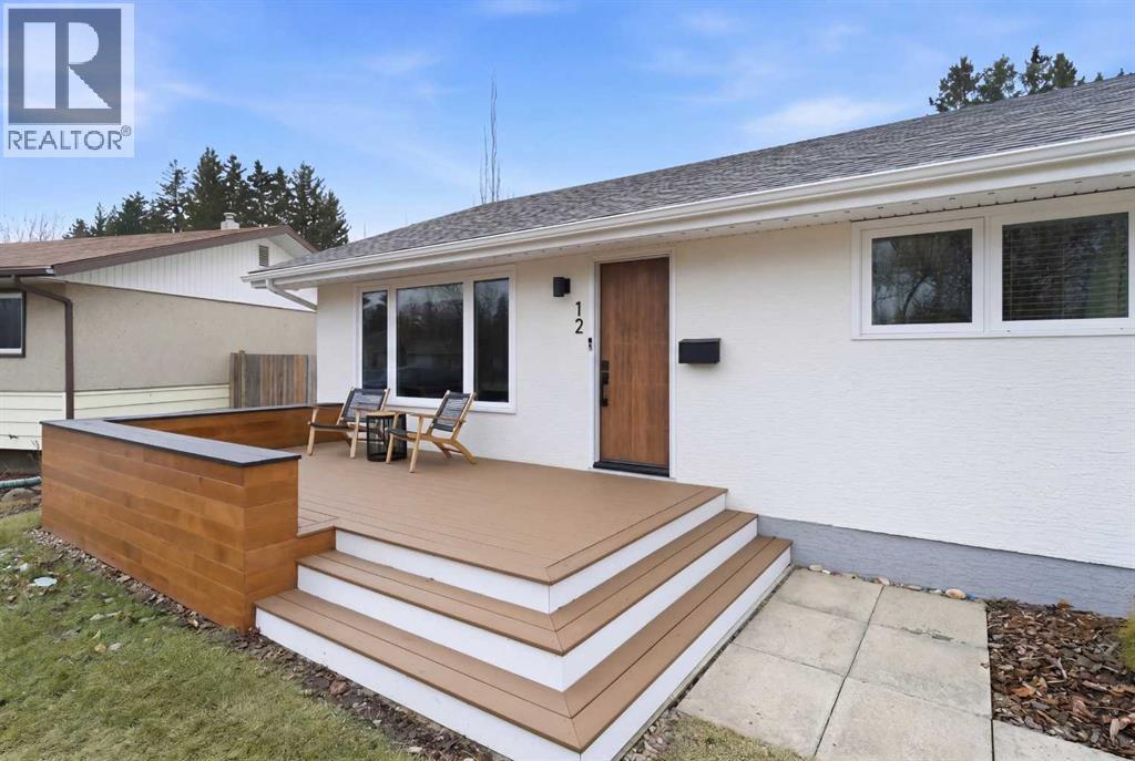 12 Stirling Close, Red Deer, Alberta  T4N 0A8 - Photo 32 - A2304214