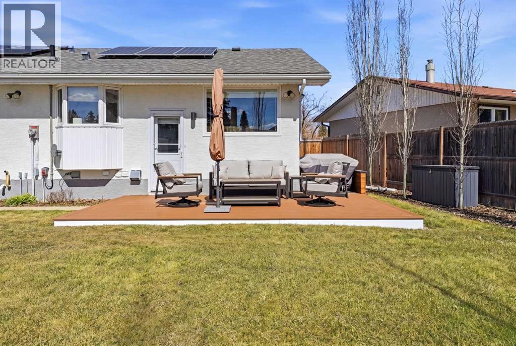 12 Stirling Close, Red Deer, Alberta  T4N 0A8 - Photo 37 - A2304214