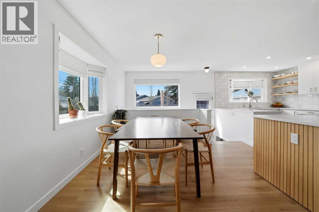 12 Stirling Close, Red Deer, Alberta  T4N 0A8 - Photo 11 - A2304214