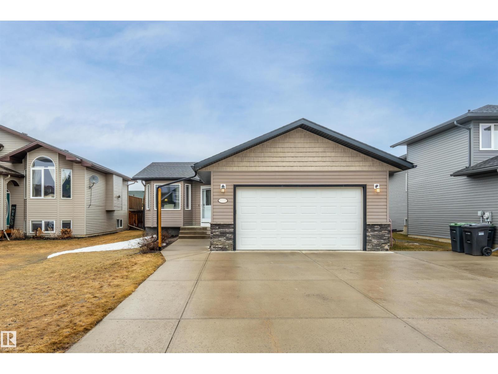 2547 LOCKHART WY, cold lake, Alberta