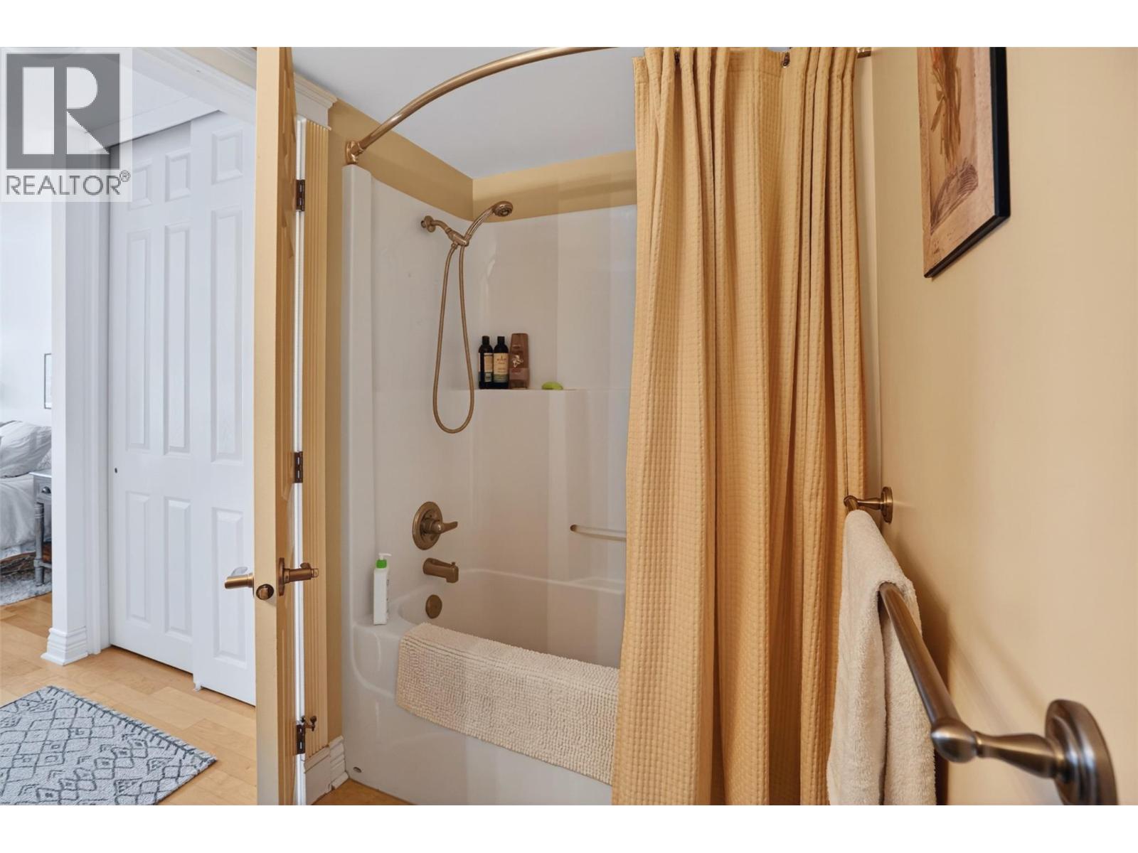 550 Rainbow Drive Unit# 302, Kaslo, British Columbia  V0G 1M0 - Photo 35 - 10384437