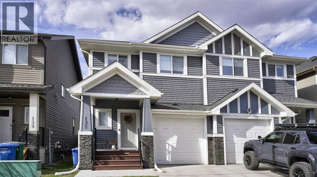135 Reunion Loop Nw, Airdrie, Alberta  T4B 4J6 - Photo 1 - A2291091