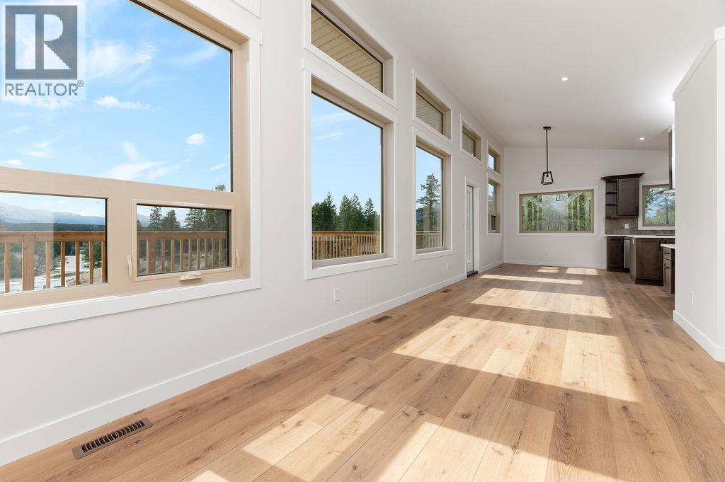 896 Copper Point Way, Windermere, British Columbia  V0A 1K3 - Photo 10 - 10384467