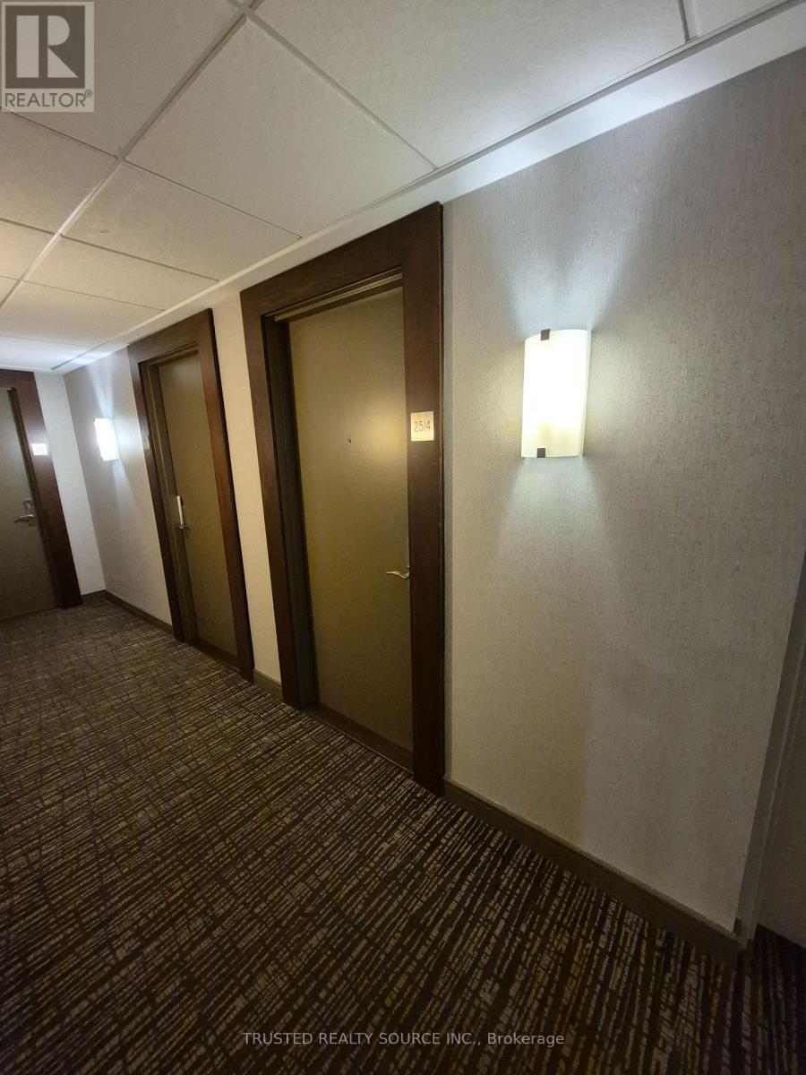 2514 - 761 Bay Street, Toronto, Ontario  M5G 2R2 - Photo 14 - C13041052