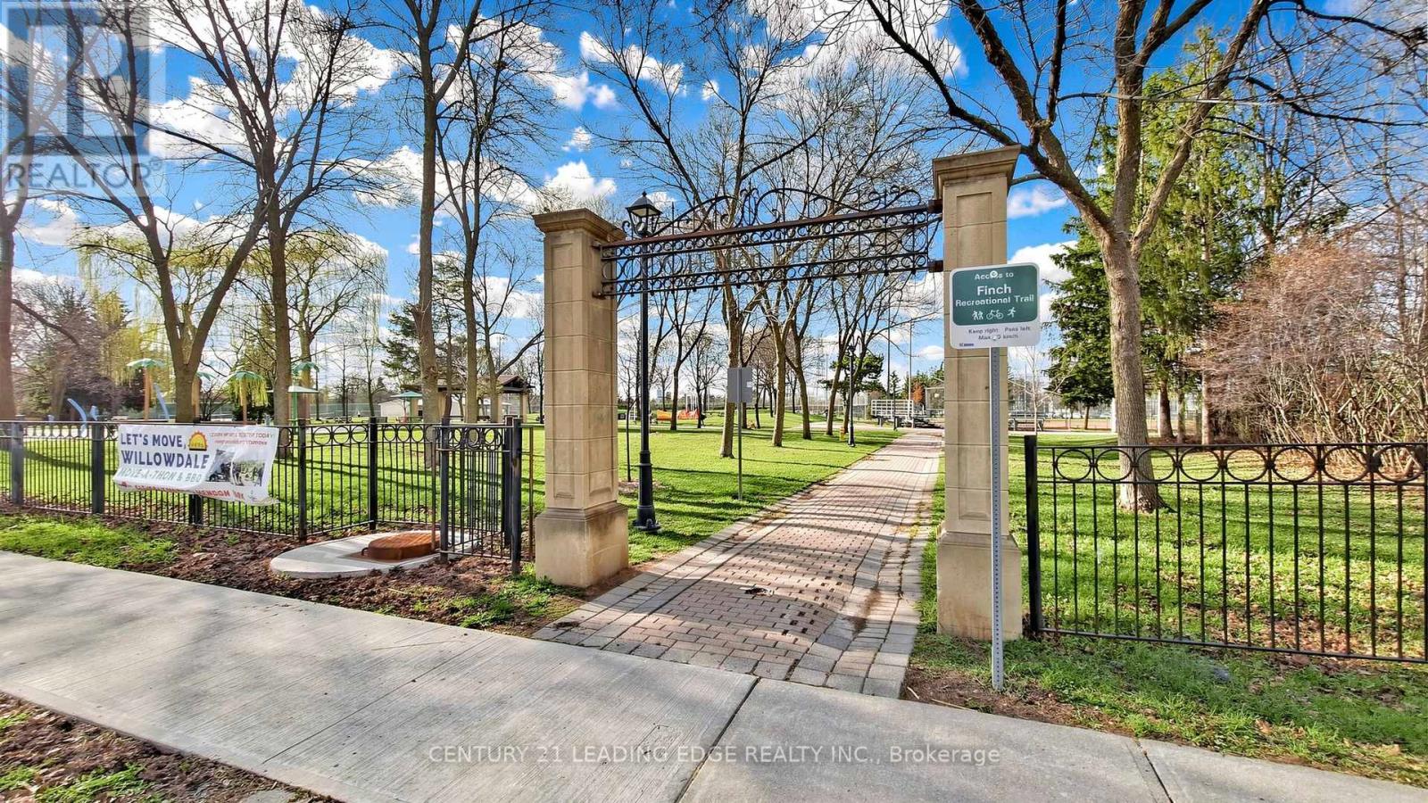 74 - 23 Eldora Avenue, Toronto, Ontario  M2M 0B5 - Photo 24 - C13041086