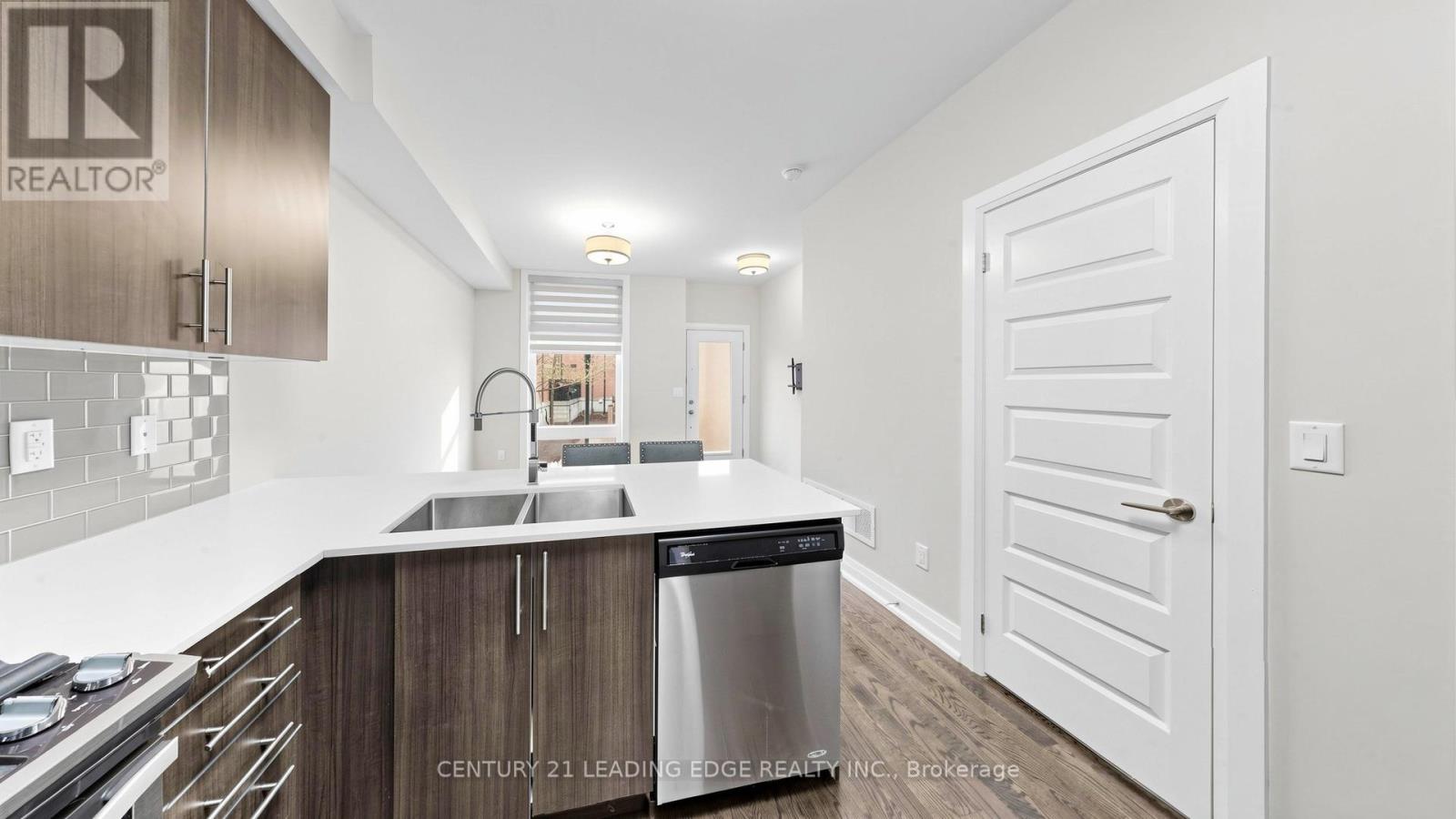 74 - 23 Eldora Avenue, Toronto, Ontario  M2M 0B5 - Photo 3 - C13041086