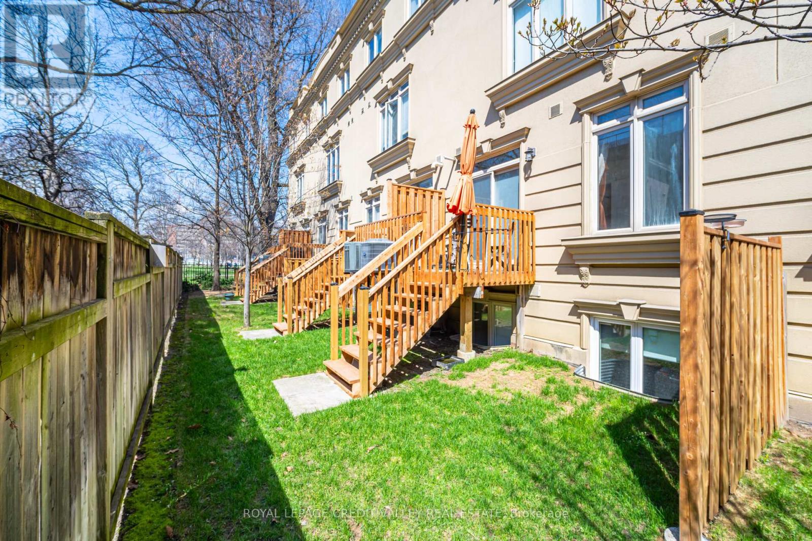 Th21 - 88 Carr Street, Toronto, Ontario  M5T 1B7 - Photo 20 - C13041110