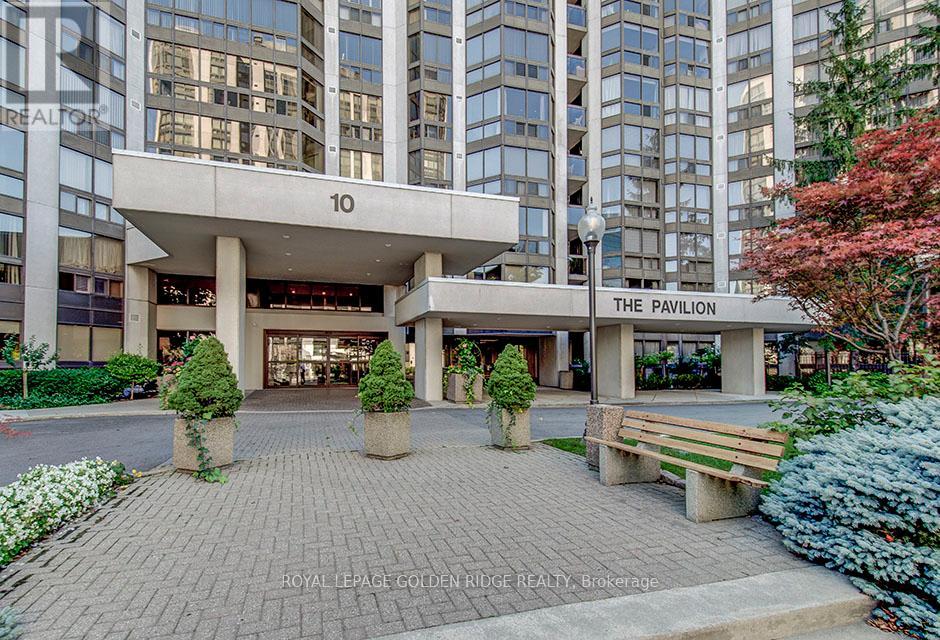 212 - 10 KENNETH AVENUE, Toronto, Ontario