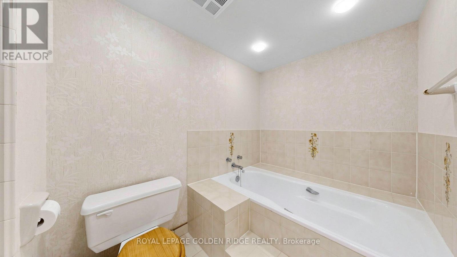 212 - 10 Kenneth Avenue, Toronto, Ontario  M2N 6K6 - Photo 26 - C13041116