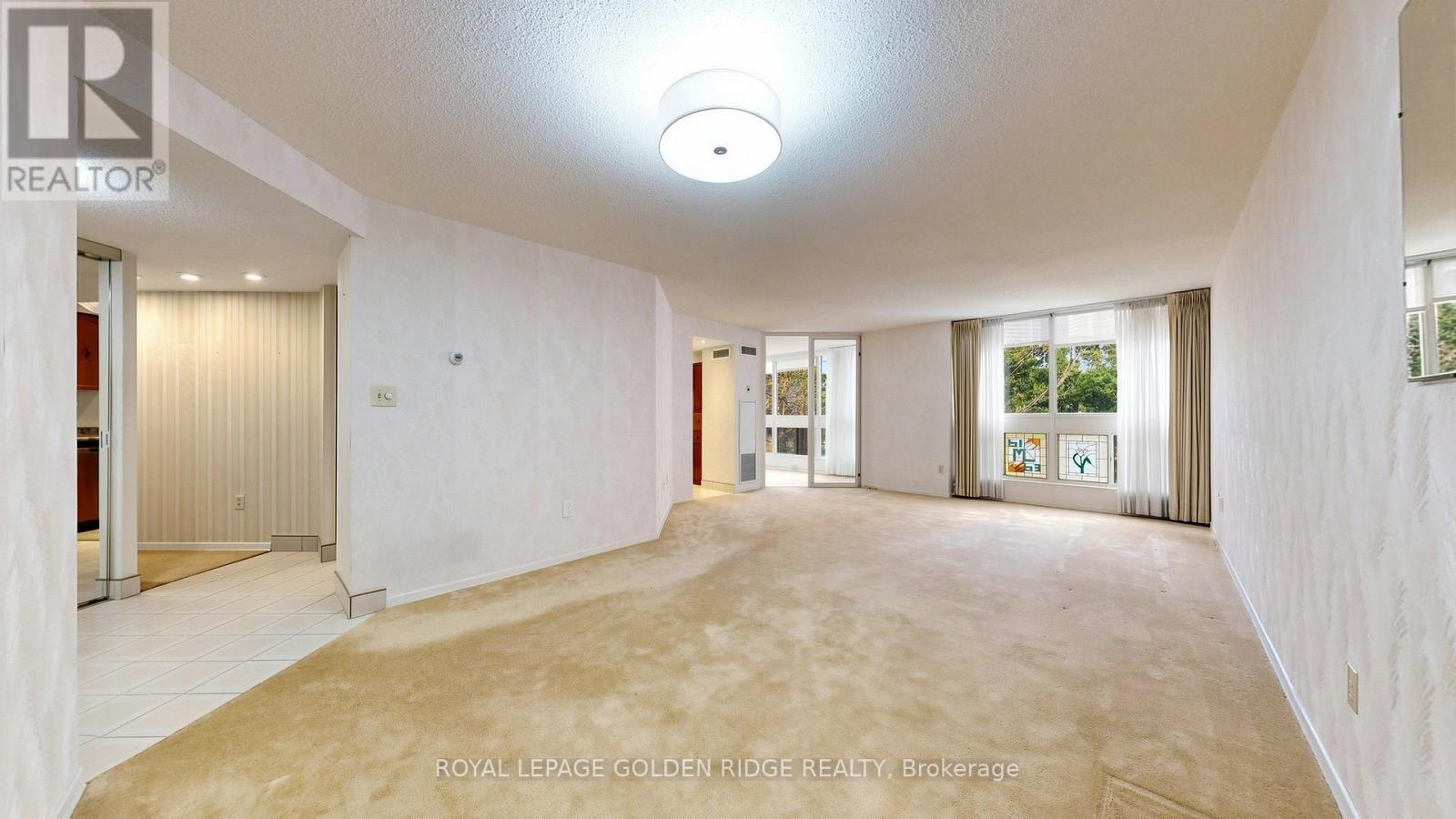 212 - 10 Kenneth Avenue, Toronto, Ontario  M2N 6K6 - Photo 3 - C13041116