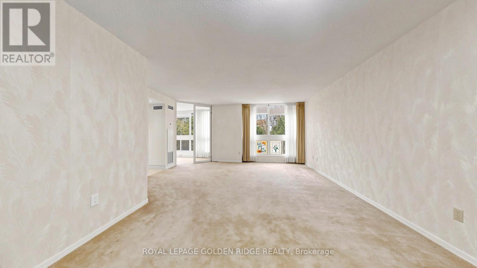 212 - 10 Kenneth Avenue, Toronto, Ontario  M2N 6K6 - Photo 4 - C13041116