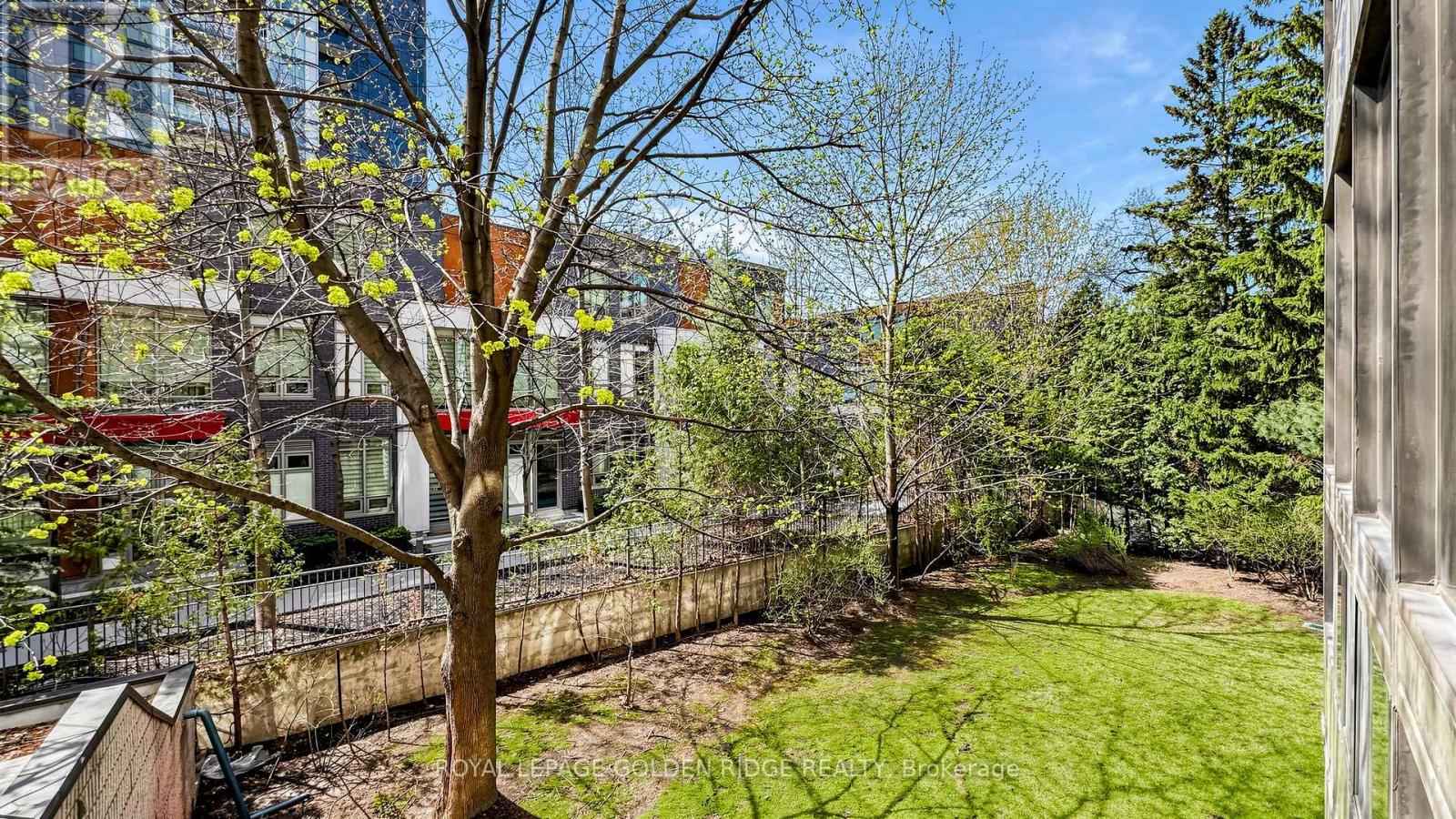 212 - 10 Kenneth Avenue, Toronto, Ontario  M2N 6K6 - Photo 40 - C13041116