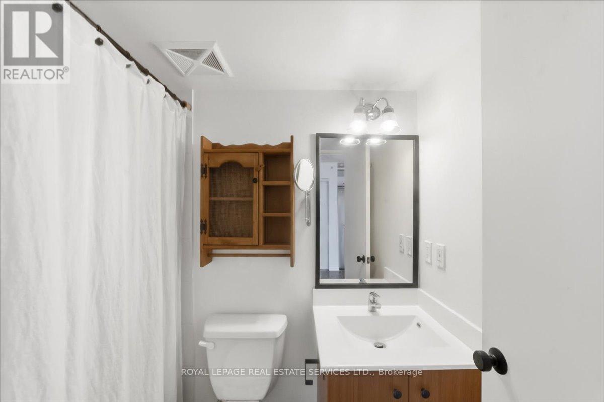 702 - 170 Sudbury Street, Toronto, Ontario  M6J 0A1 - Photo 15 - C13041172