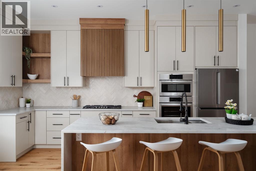 2229 36 Street Sw, Calgary, Alberta  T3E 2Z3 - Photo 1 - A2292912