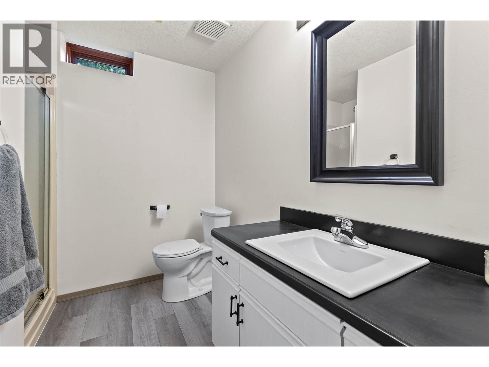 8717 Veteran Road, Kamloops, British Columbia  V0E 1Z2 - Photo 25 - 10384595