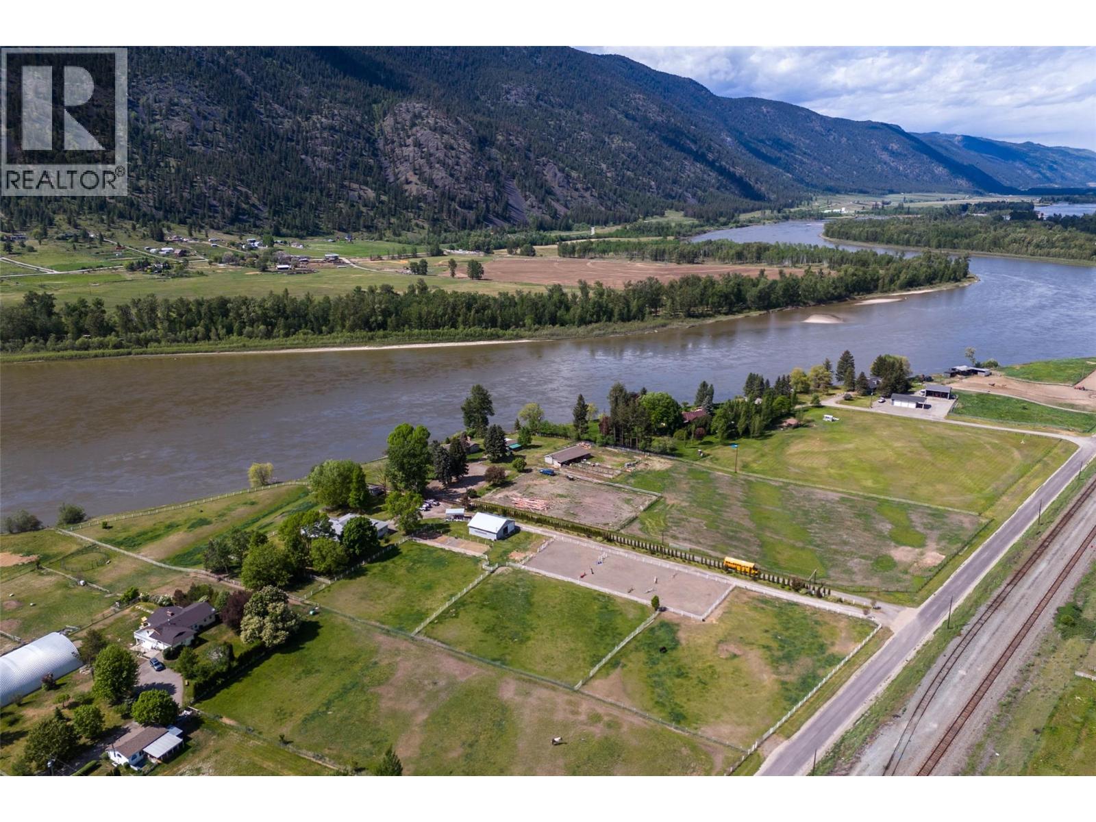 8717 Veteran Road, Kamloops, British Columbia  V0E 1Z2 - Photo 41 - 10384595