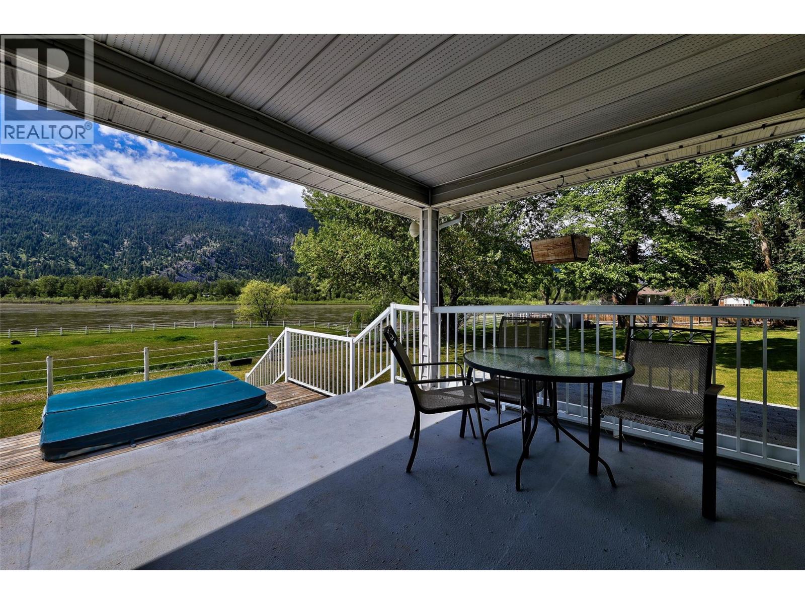 8717 Veteran Road, Kamloops, British Columbia  V0E 1Z2 - Photo 16 - 10384595