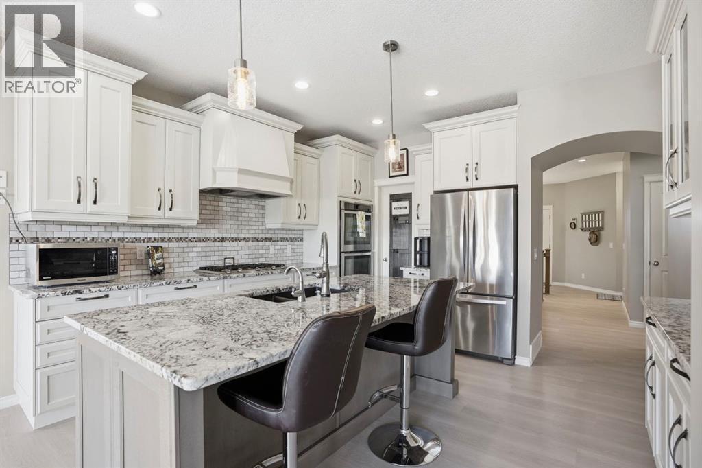 138 Reunion Landing, Airdrie, Alberta  T4B 3W4 - Photo 5 - A2295923