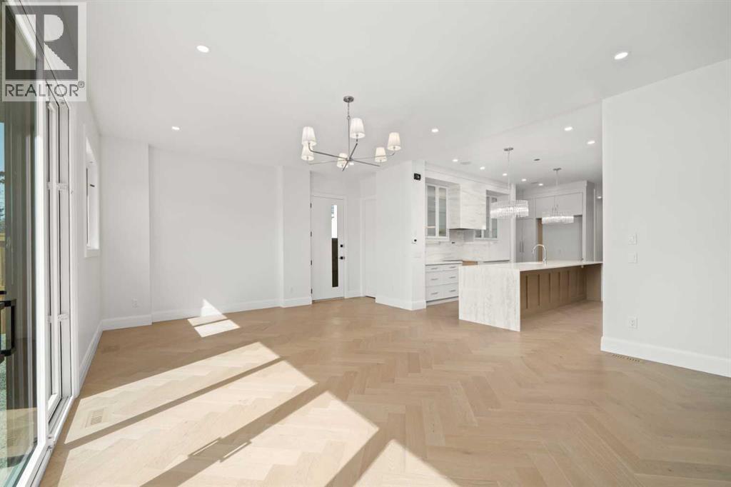 2407 4 Avenue NW, Calgary, Alberta  T2N 0P3 - Photo 14 - A2301518