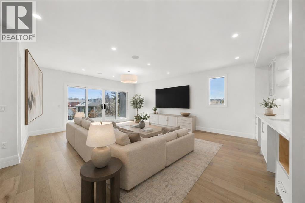 2407 4 Avenue NW, Calgary, Alberta  T2N 0P3 - Photo 33 - A2301518