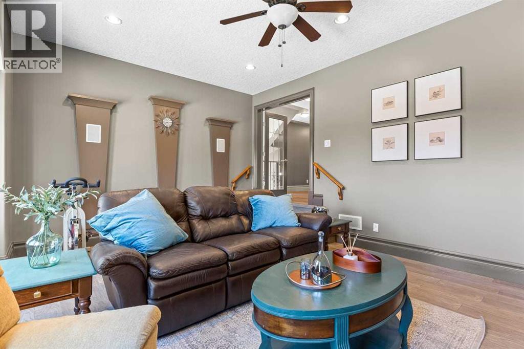 7 Royal Ridge Terrace Nw, Calgary, Alberta  T3G 5Y9 - Photo 31 - A2303068